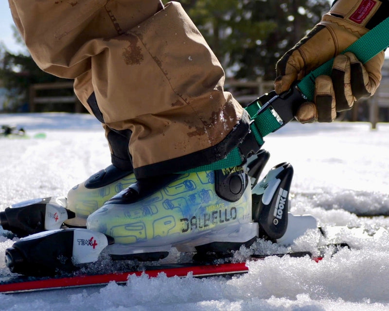Clip in the Snap Two Ski Tether- the best tool for teaching little kids!